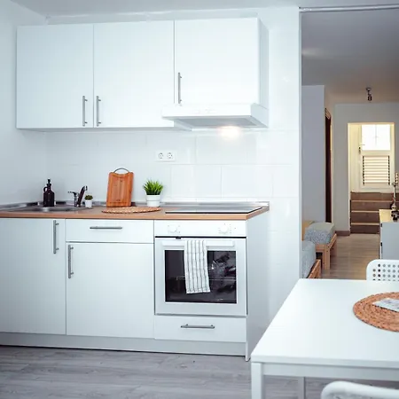 Casa Min26-casa Familiar Con Terraza Privada شقة كاليتا ذي فوستي