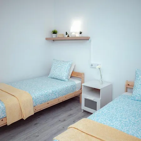 Casa Min26-casa Familiar Con Terraza Privada شقة كاليتا ذي فوستي